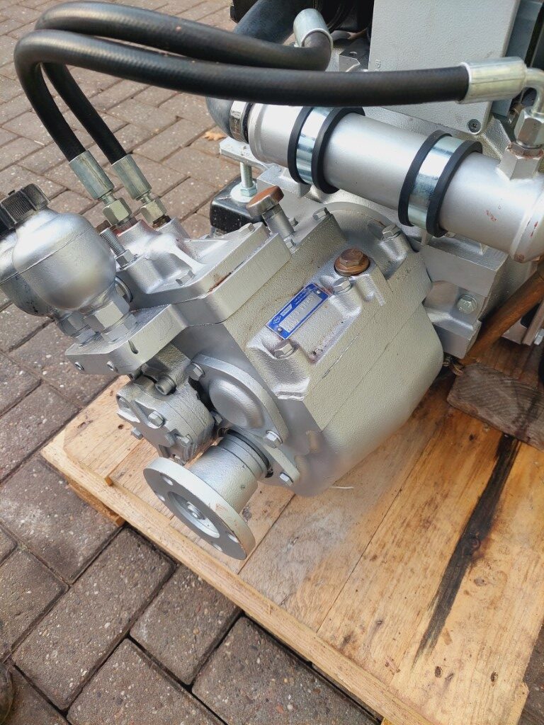 Lombardini 61HP LDW2204 MT Marine engine Heat exchanger AB Marine service