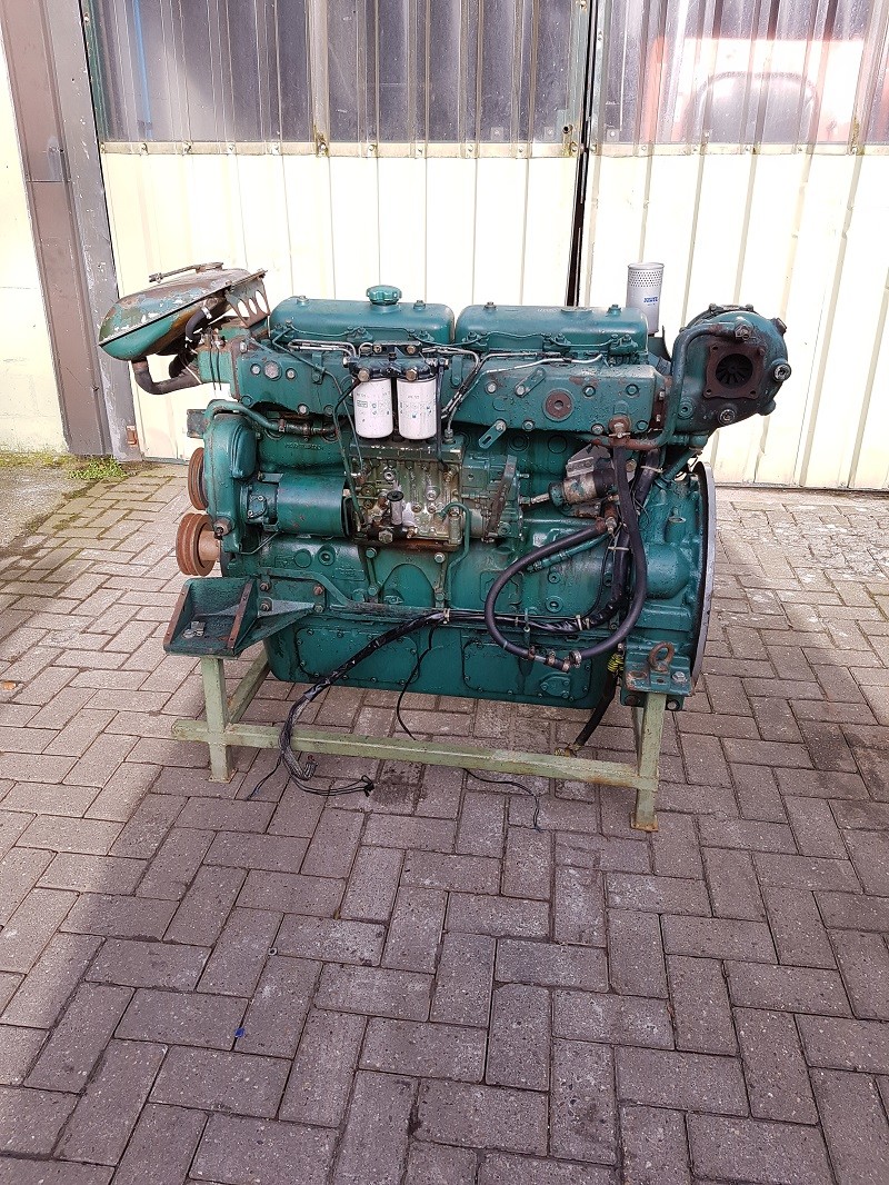 200 hp marine diesel engines