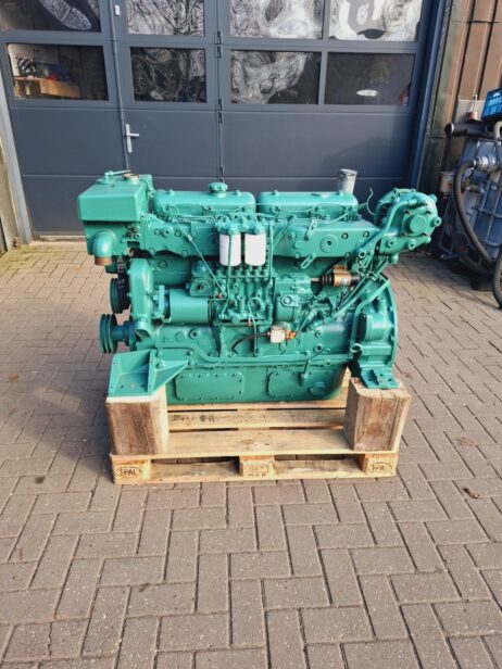 Volvo Penta 200pk TMD70c scheepsmotor