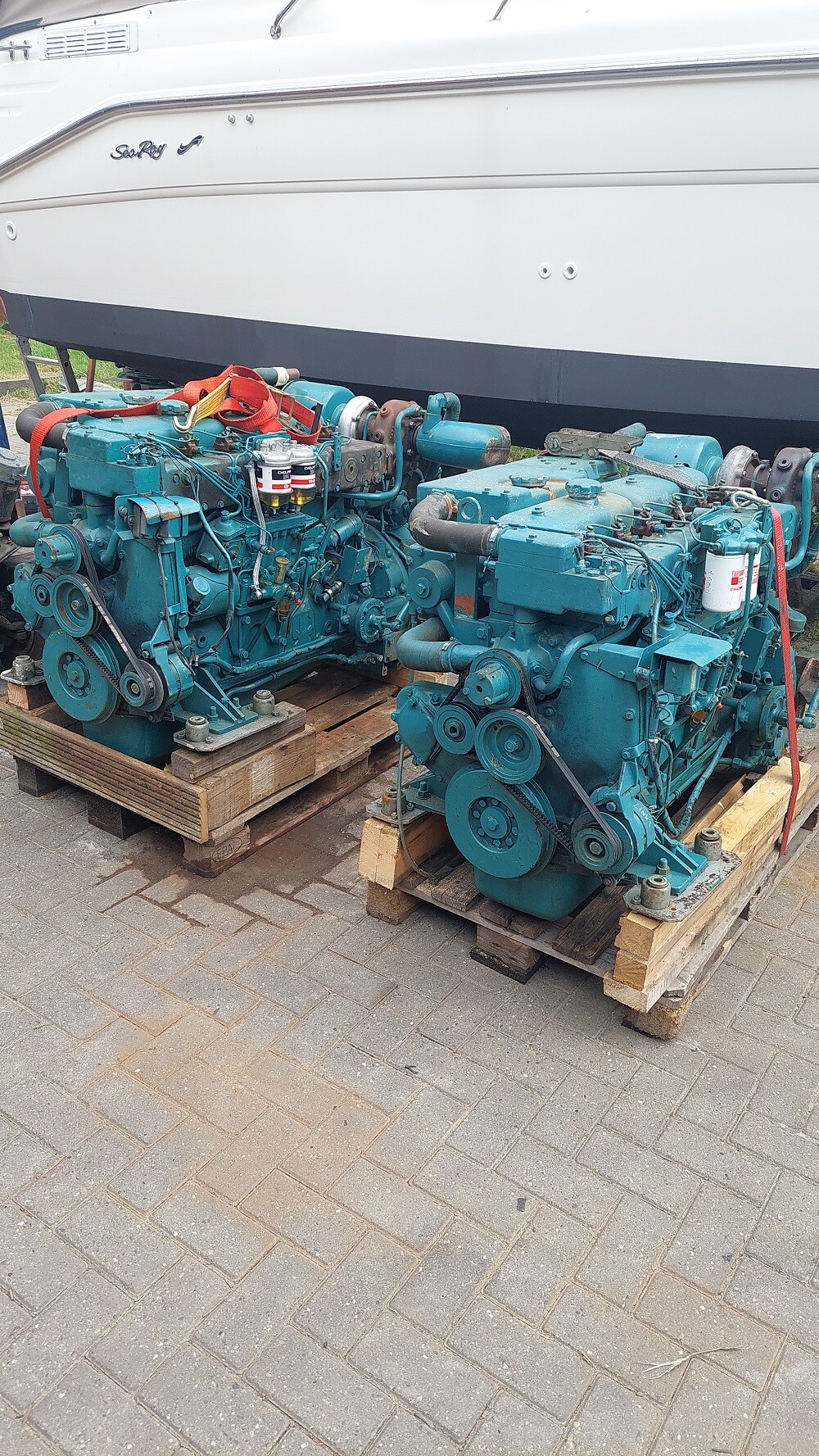 Volvo Penta 2x Tamd70b Inboard Engine 250hp Ab Marine Service