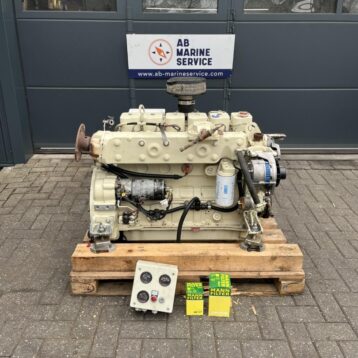 Cummins  6B 5.9-M -   115Pk scheepsmotor 24v (marine motor)