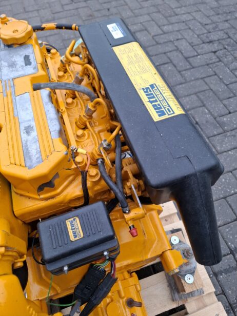 Vetus M4.15 33pk scheepsmotor met warmtewisselaar keerkoppeling - Afbeelding 4