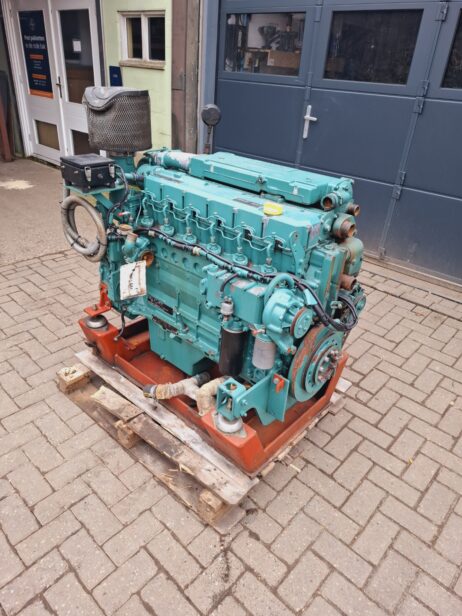 Volvo Penta D7C-A TA 195Pk 2300rpm Heavy duty - Afbeelding 6