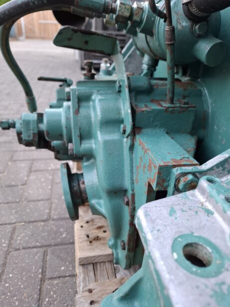 Volvo Penta TAMD60  250hp  with Twindisc MG502 reverse gear - Image 11