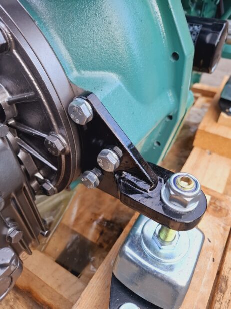 Volvo Penta D2-55L met keerkoppeling en dashboard - Afbeelding 5