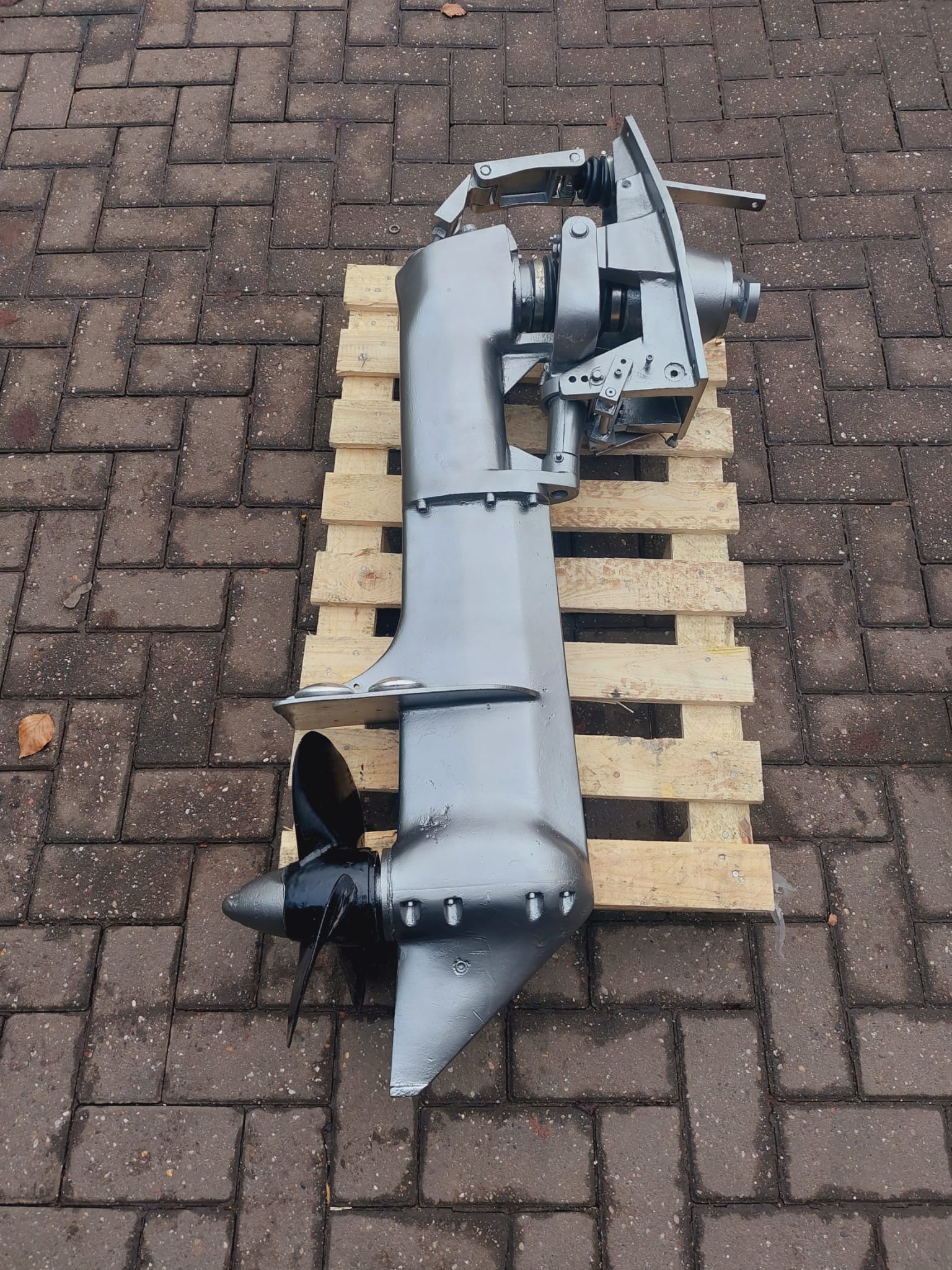 Catamaran drive Sonic Drive MK2 800mm AB Marine service