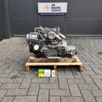 Yanmar 3GM  20PS Schiffsmotor mit Wendegetriebe