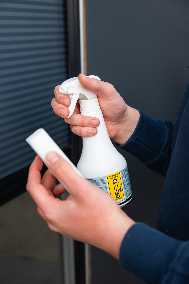 Innotec Innoplast Cleaner | Clean your bilge? Professional product for cleaning plastic bumpers, decorative strips and sails - Image 4