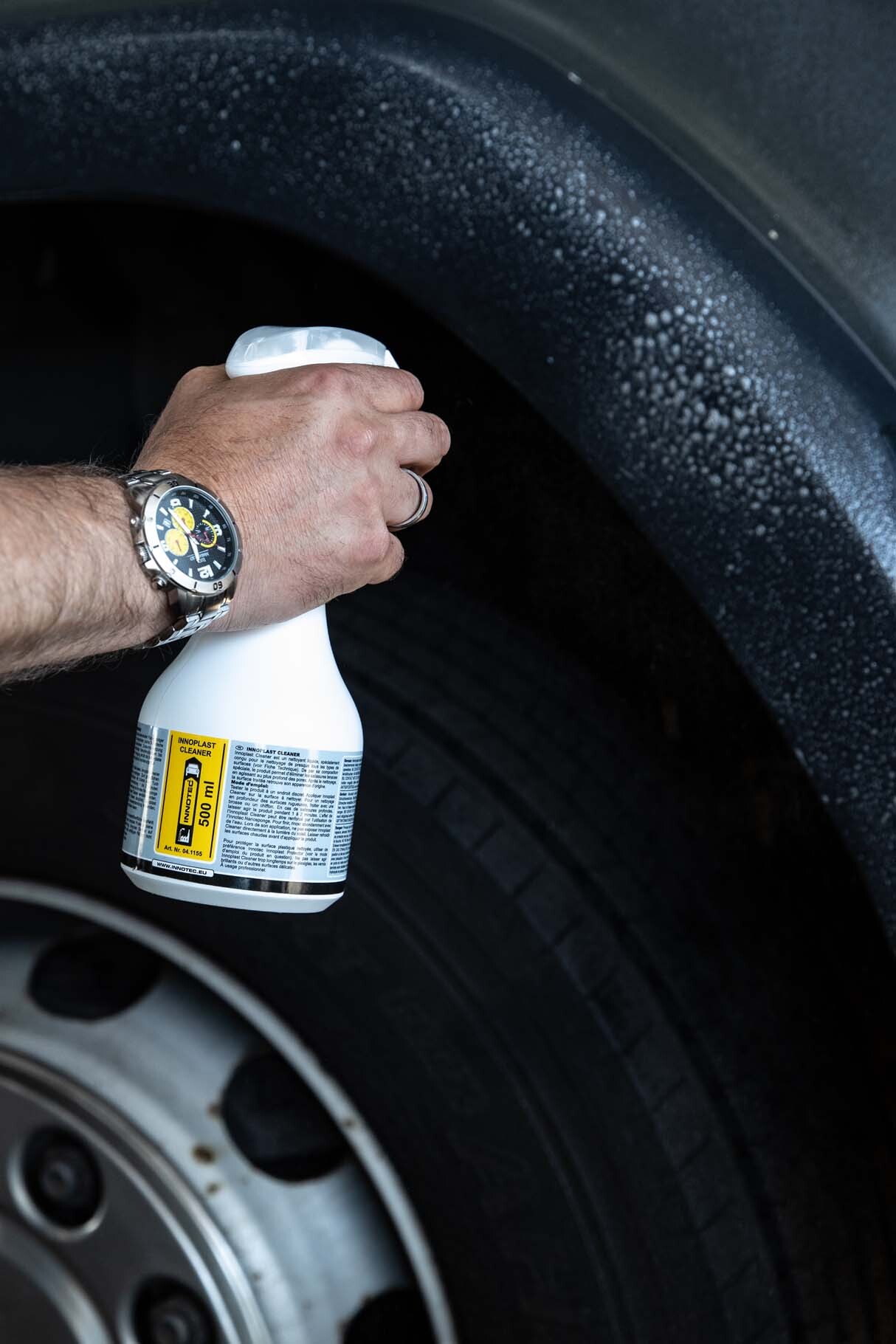 Innotec Innoplast Cleaner | Clean your bilge? Professional product for cleaning plastic bumpers, decorative strips and sails - Image 7