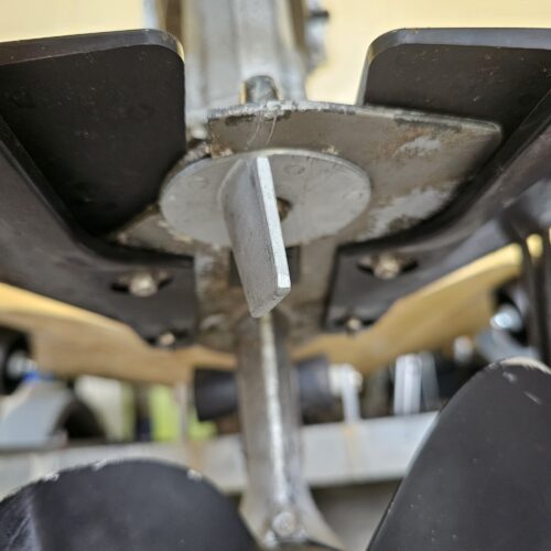 Suzuki skeg for trim tab 20-25-30 hp Zinc photo review