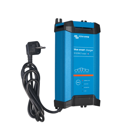 Blue Smart IP22 Charger 12/30(1) 230V AU/NZ