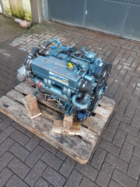 Volvo Penta Perkins Prima M80T (80PS) Schiffsmotor Wärmetauscher und Turbo – Bild 3