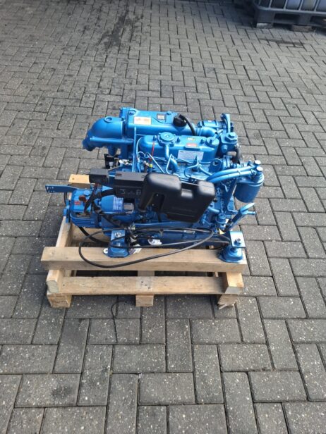 Nanni N3.30 30Pk scheepsmotor met keerkoppeling