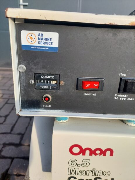 Cummins Onan 6.5kva 6.5MDKDP generator (generator defect geeft maar 40v) - Afbeelding 2