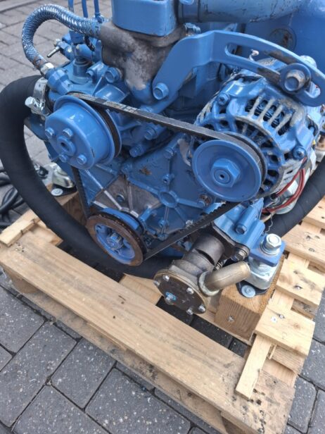 Sole mini 26 25pk scheepsmotor met keerkoppeling (kielkoeling) - Afbeelding 3