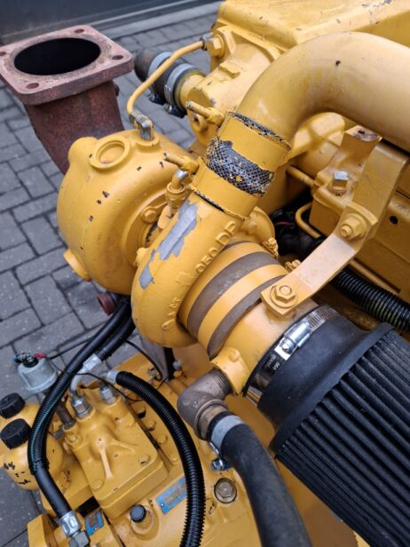 John Deere 4045-TMF50 150hp @2300rpm marine engine with PRM reversing gear (24V) - Image 2