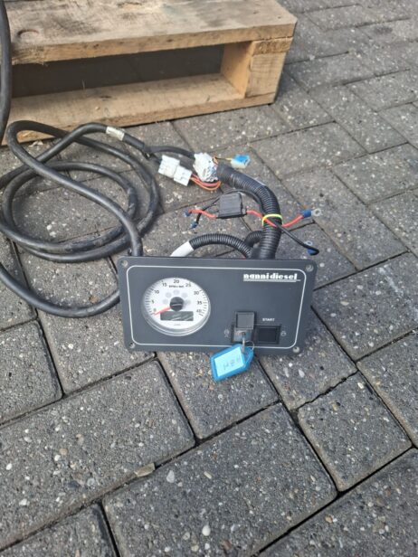 Nanni 3.21 HE 21pk  scheepsmotor compleet met keerkoppeling dashboard - Afbeelding 3