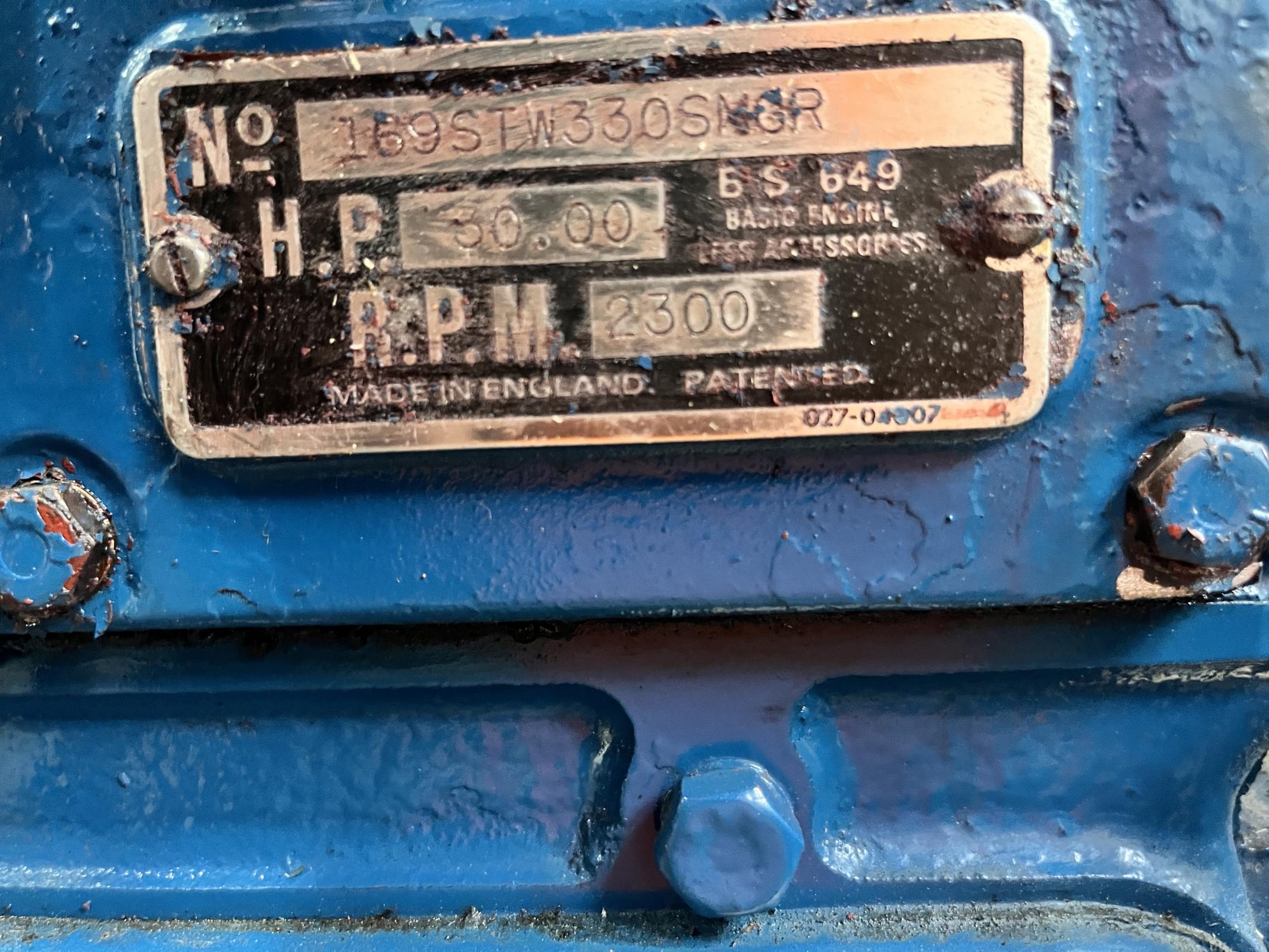 Lister 30hp STW3 marine engine with reversing gear (keel cooling) - Image 3