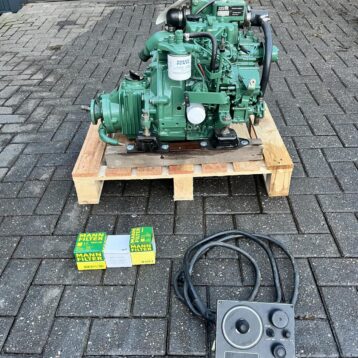Volvo Penta MD2010 10hp marine engine