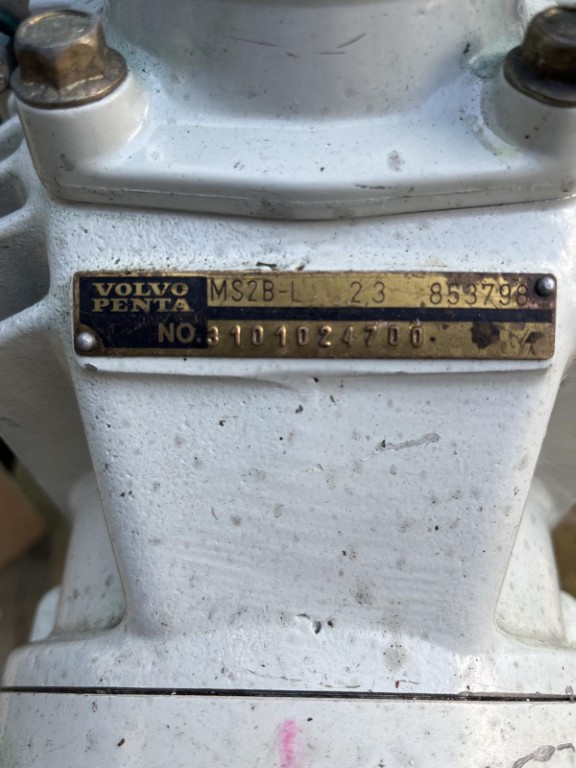 Volvo Penta MD22 50hp Marine Engine with Gearbox and Dashboard - Image 5