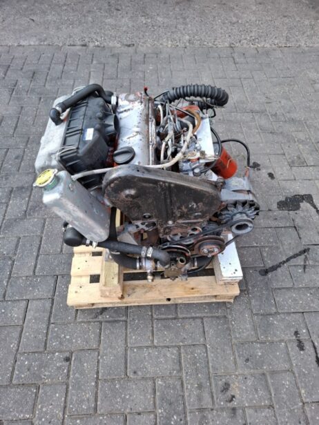 Volkswagen VW Marine 1.6D 54 PS Schiffsmotor mit Velvet Wendegetriebe – Bild 10