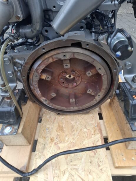 Yanmar 3JH3 40hp Marine Engine (Engine Only with Panel) - Image 8