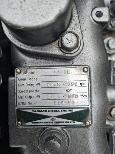 Yanmar 3JH3 40hp Marine Engine (Engine Only with Panel) - Image 6