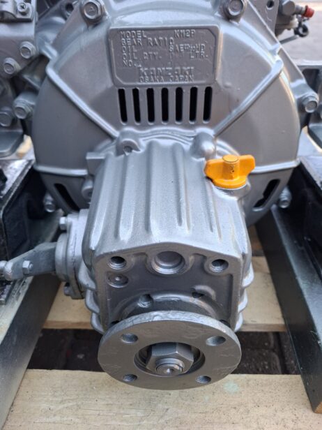 Yanmar 2GM20 16hp Marine engine with reverse gear - Image 4