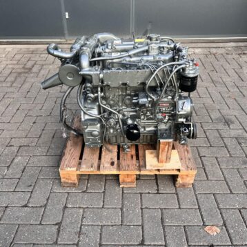 Yanmar 4JH LHT K2 scheepsmotor