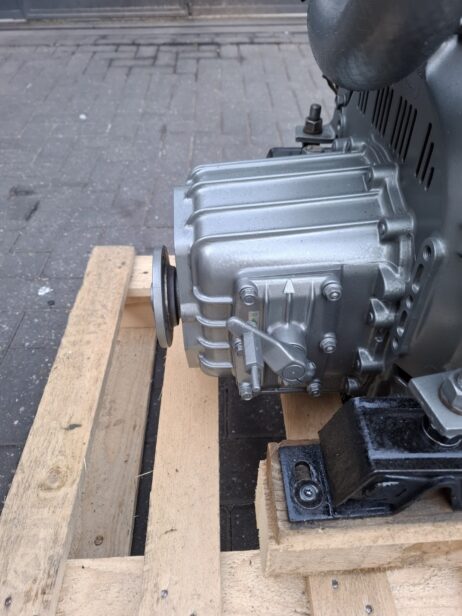 Yanmar 4JH-TE marine engine 54hp marine engine - Image 5