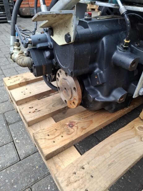 Cummins (2x)  6BT5.9M 150pk met keerkoppeling 24V kielkoeling Twin Disc MG5050 - Afbeelding 16