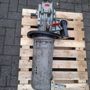 Volvo Penta saildrive 130S SB   2.19:1
