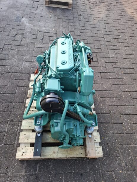 Volvo Penta 2003 scheepsmotor 30pk met PRM hydraulische keerkoppeling - Afbeelding 7