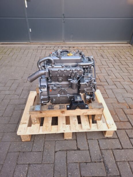 Yanmar 3HM 27pk scheepsmotor gereviseerd (alleen motor)