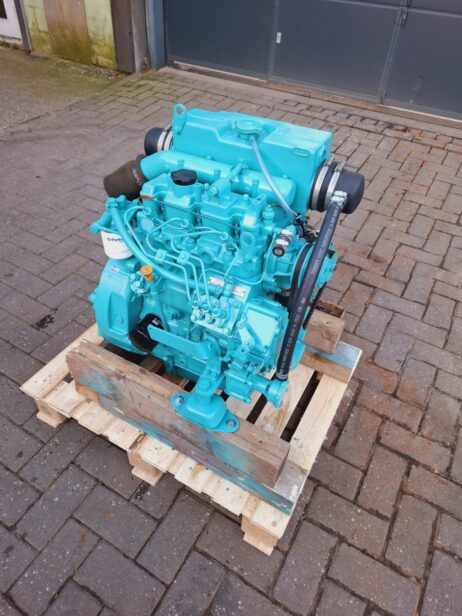 Volvo Penta MD2040 Schiffsmotor (nur Motor) – Bild 3