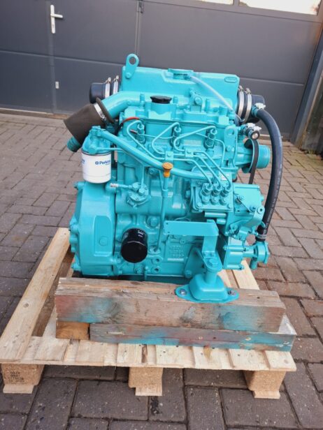 Volvo Penta MD2040 scheepsmotor (alleen motor) - Afbeelding 4