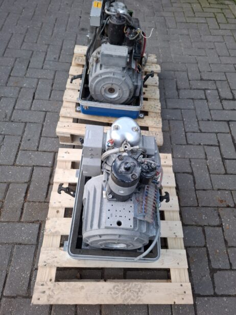 Generator Fischer Panda (2) 4200 FCB for spare parts - Image 12