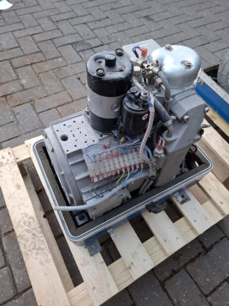 Generator Fischer Panda (2) 4200 FCB für Ersatzteile – Bild 11