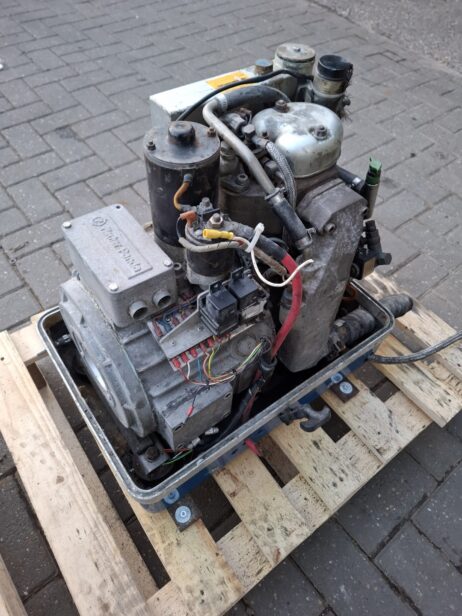 Generator Fischer Panda (2) 4200 FCB für Ersatzteile – Bild 10