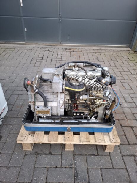 Fischer Panda 12 Generator 12kVA 380V (mit Wärmetauscher) – Bild 7