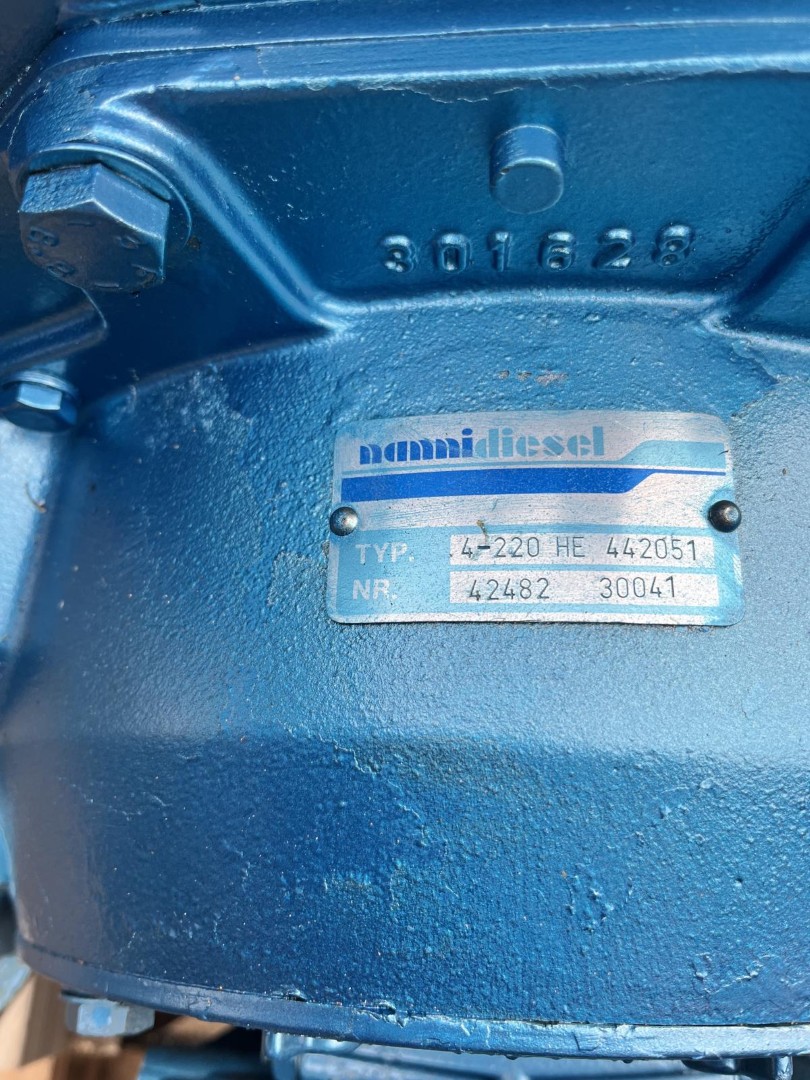 Nanni 4.220HE Schiffsmotor 50PS Wärmetauscher Keerkupplung – Bild 6