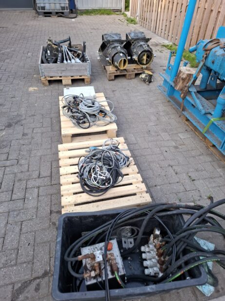 Alamarin Jet (2x) AJ 285 for up to 500 hp - Image 7