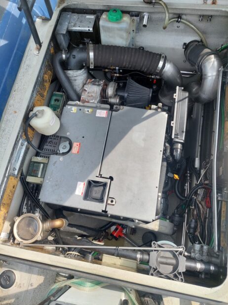 Yanmar 4BY3-180Z inboard engine (2013 / 500 hours) suitable for Sterndrive