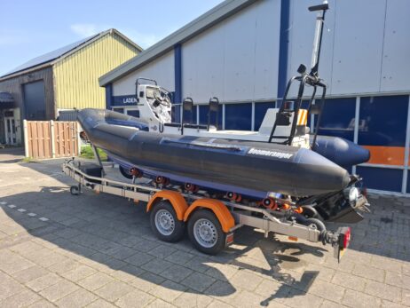 RIB (2x) rubberboot 180pk Yanmar diesel ex Politie professioneel