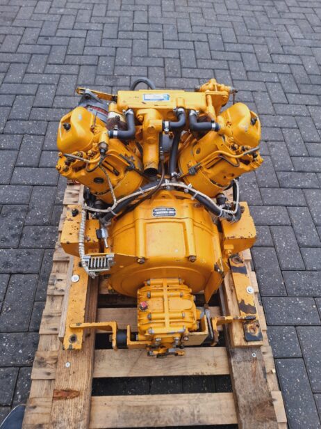 Farymann R30M marine engine with Hurth gearbox - Image 7