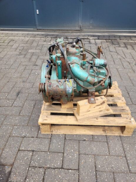 Albin Schiffsmotor mit Getriebe – Bild 4
