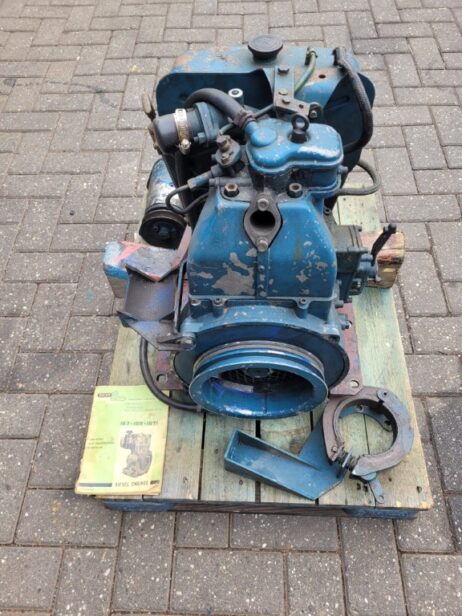 Ducati marine engine with gearbox - Image 6