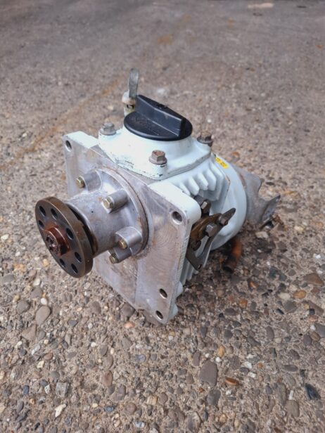 Volvo Penta MS2B gearbox 3:1 - Image 3