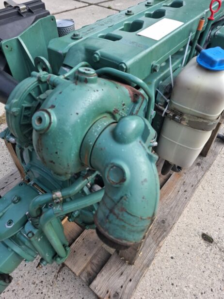 Volvo Penta TMD40A 125HP Marine Engine with MS3 Gearbox - Image 10