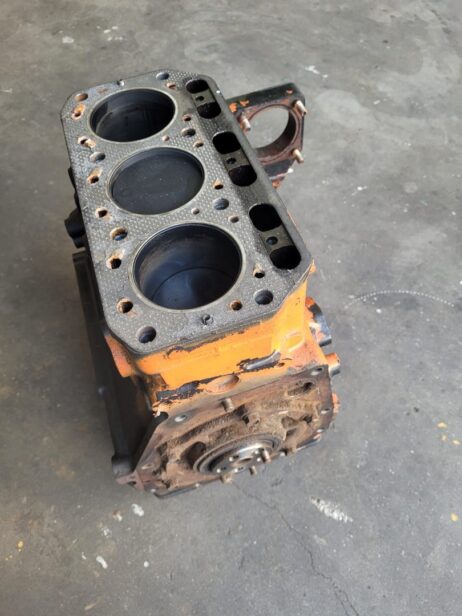 Yanmar 3T75HL TB Cylinder Block 721500-01560, 721500-01561, 721500-01561 - Image 5